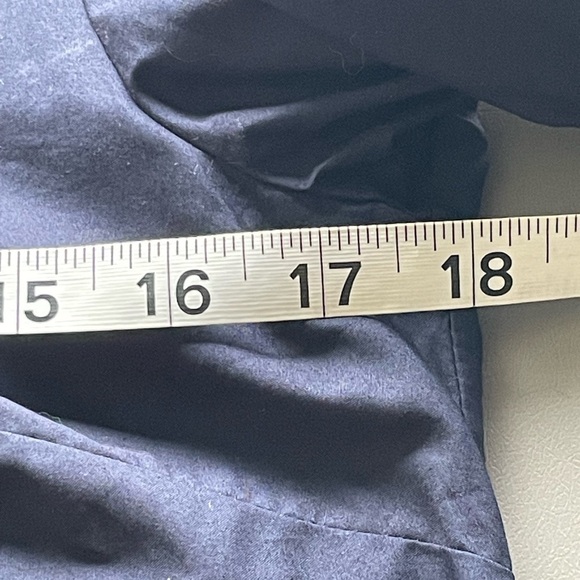 Talbots V-Neck Tie Sleeve Top  | NWT | Size Small Petite - Picture 11 of 12